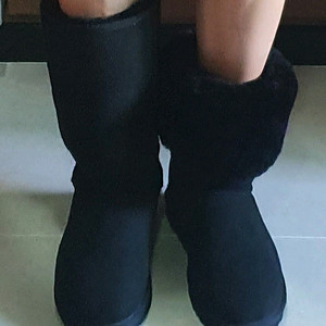 UGG 어그 블랙 부츠 240