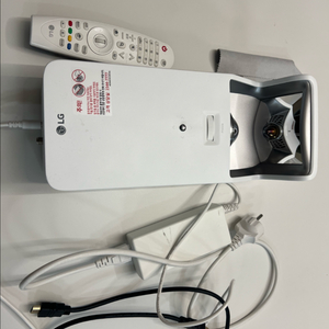 LG 빔 프로젝터 HF65LA 판매합니다