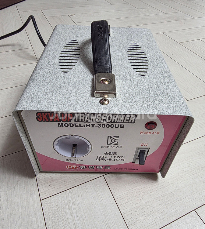 한일트랜스 (110v -> 220) 3kva및 5kva--0