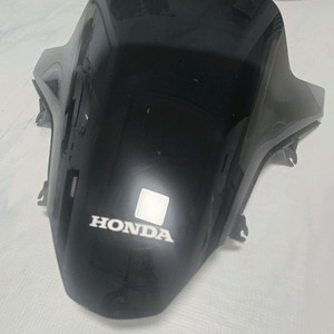 PCX 윈드 스크린 판매합니다.