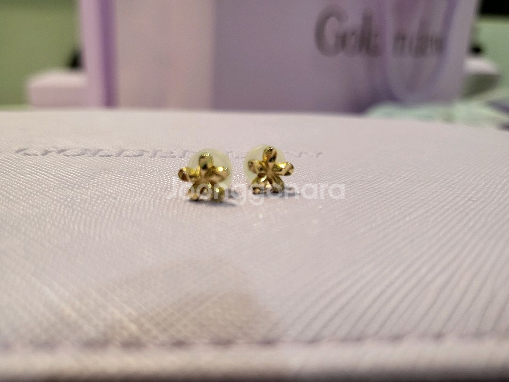 14K 귀걸이 / 총중량 0.6g--1