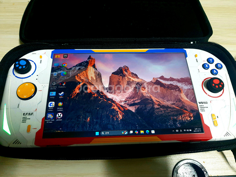 옥조 A1 Pro 7840 32기가 1tb UMPC--0