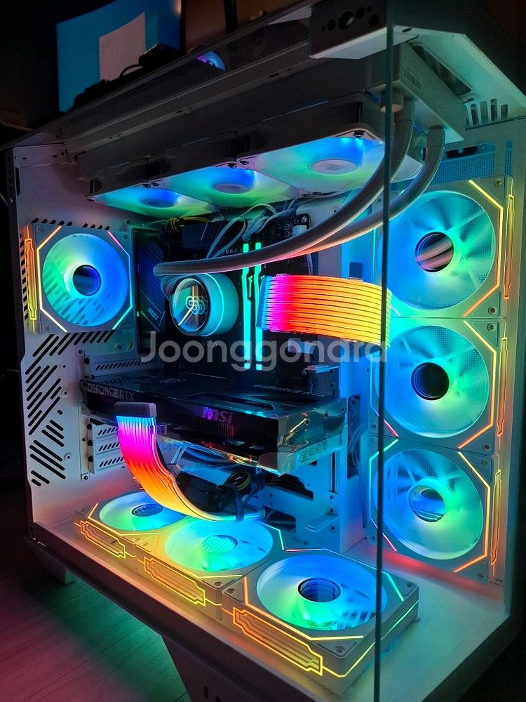 라이젠7 7800X3D RTX5070TI 고사양 본체--0