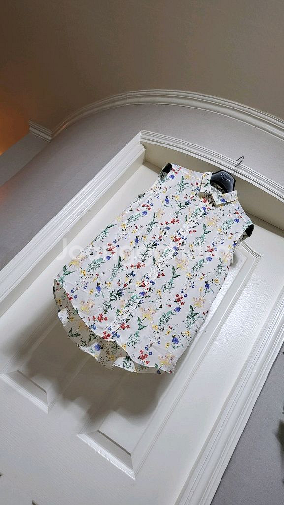 쉬즈미스 플라워 민소매 블라우스55--4