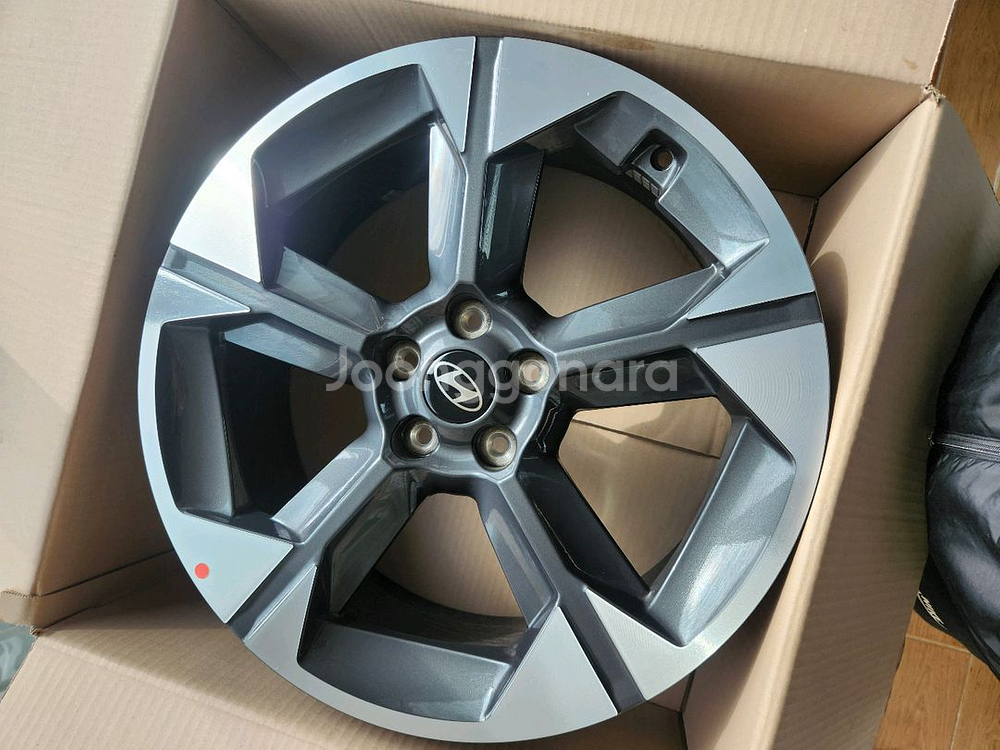 디올뉴 팰리세이드 20 인치 휠--1