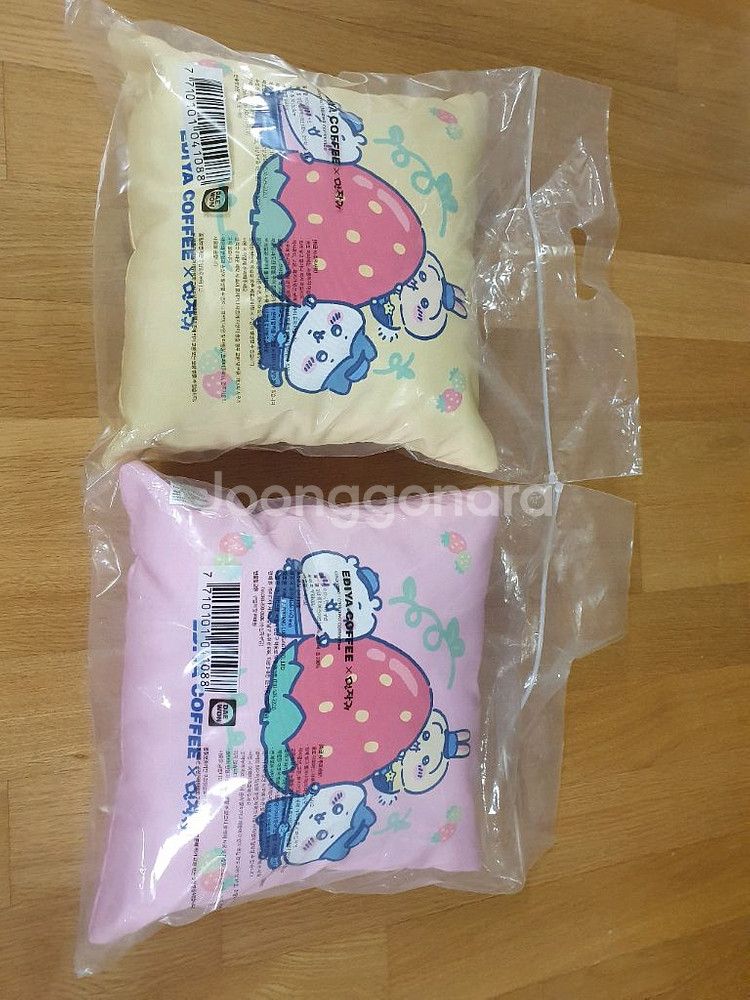 먼작귀 쿠션2개 이디야커피 콜라보 새상품--1