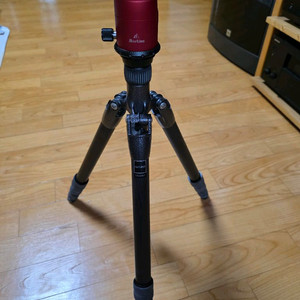 짓조 gt2542t삼각대와 마킨스 q10i볼헤드 팔아요