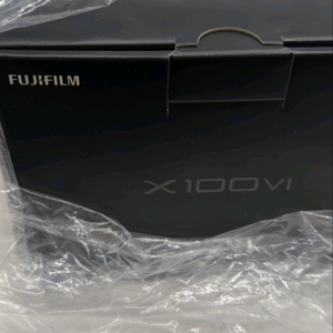 후지필름 Fujifilm x100vi 실버색상 미개봉