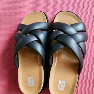 핏플랍 FFSO4E252BK 235사이즈