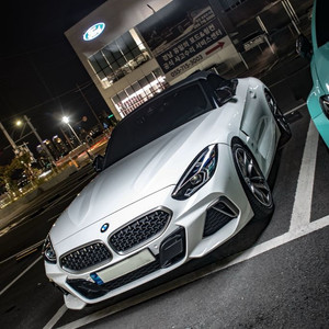 z4 m40i 팝니다