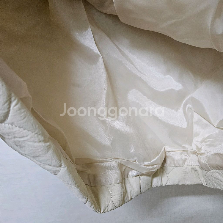 새상품) 가볍고 따뜻한 퀼팅 조끼 롱원피스--4