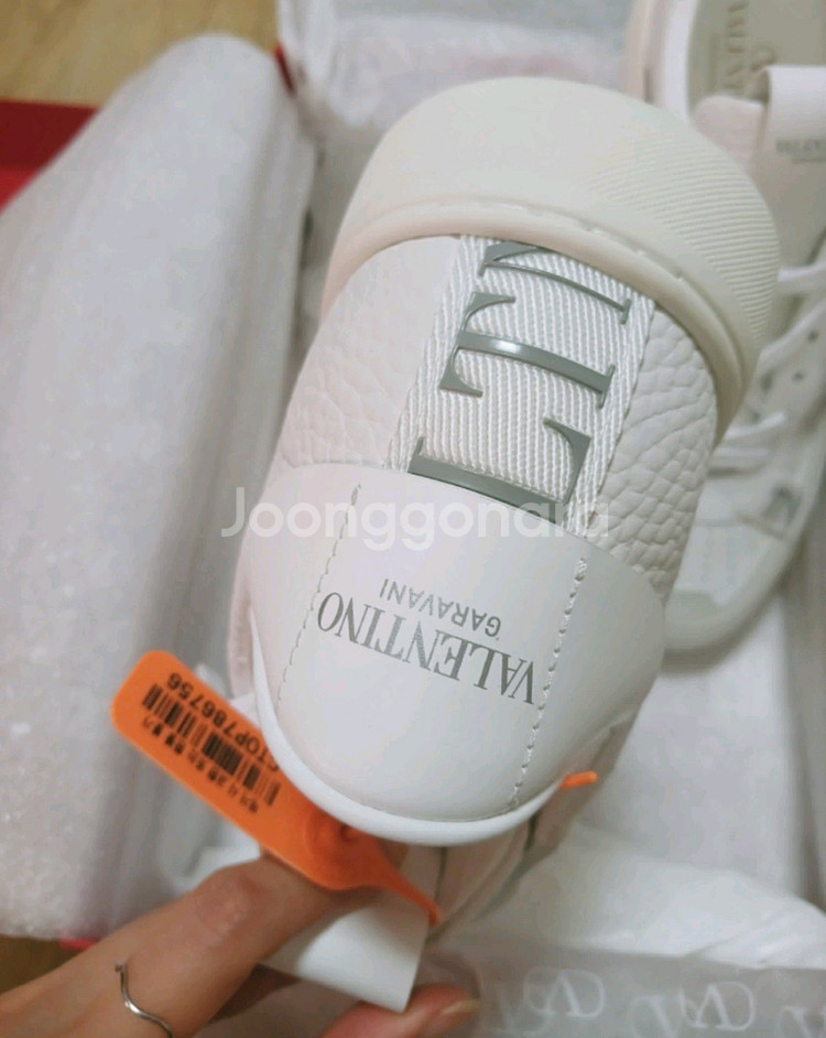 발렌티노.운동화.신발(새상품정품)--2