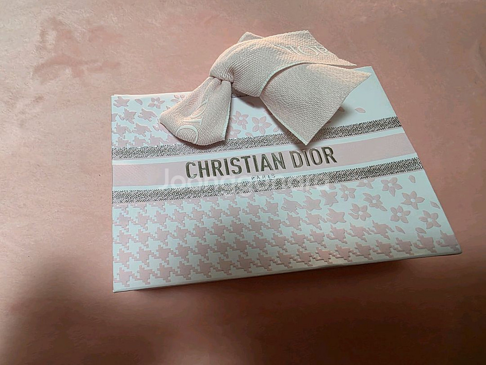 디올 어딕트 립글로우 새상품 031--3