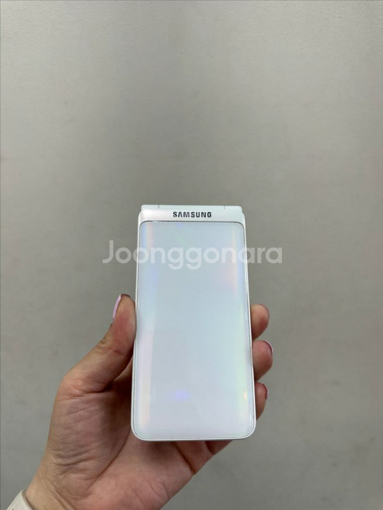 (부산중고폰)갤럭시폴더2 화이트 32기가 판매해요--0