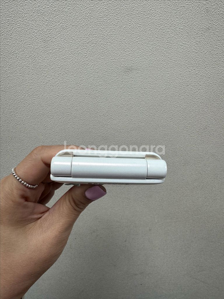 (부산중고폰)갤럭시폴더2 화이트 32기가 판매해요--5