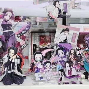 귀멸의 칼날 네즈코,시노부,미츠리,카나에,카나오 굿즈들