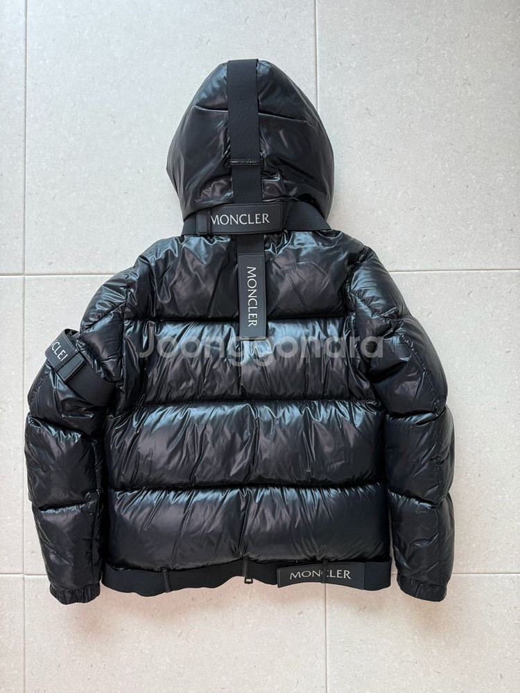 몽클레어 크레이그그린 블랙 3사이즈--1