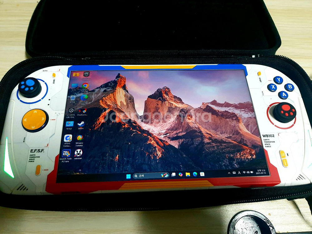 옥조 A1 Pro 7840 32기가 1tb UMPC--0