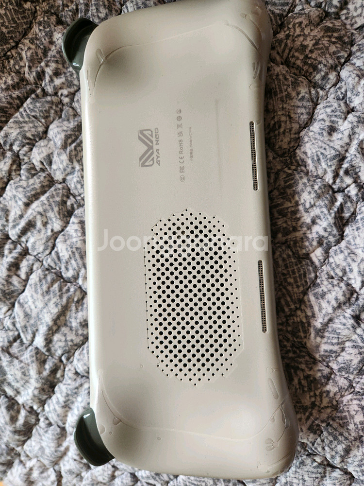 아야네오2s레트로파워7840u32gb2tb umpc--1