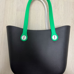 움파 빅 몽글백 블랙