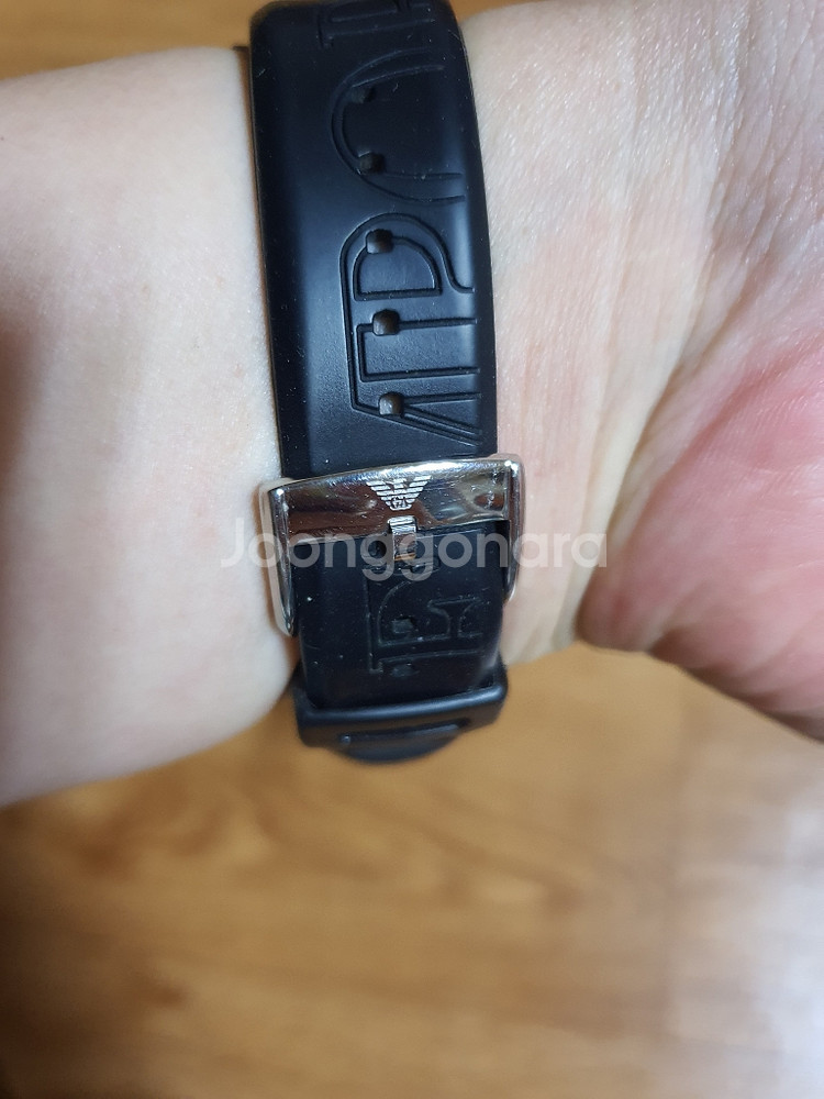 아르마니 우레탄밴드 시계--2