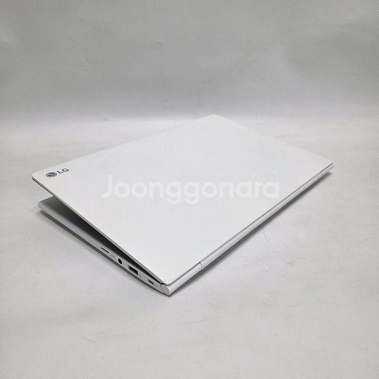 M엘지노트북 i5 올데이 그램 gram 화이트/940g--1