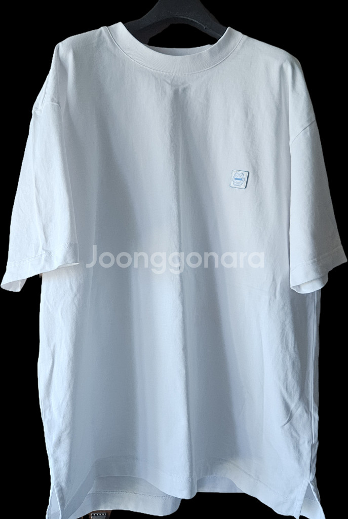 24SS 솔리드옴므 워터 버터플라이 반팔 48--1