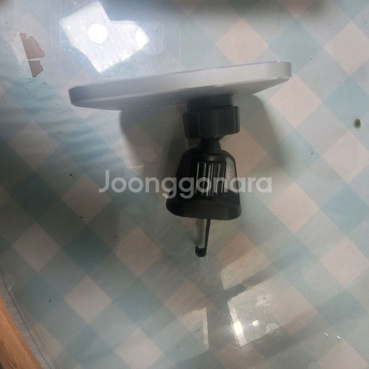 차량용 송풍구 맥세이프 고속 충전기 만원(중고)--0