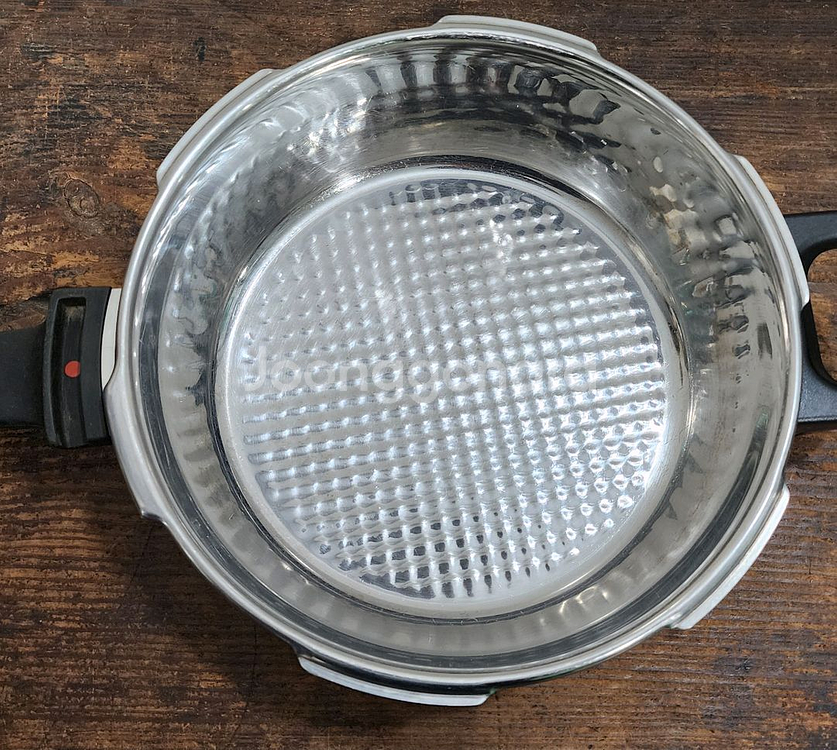 독일 휘슬러 솔라 3단 2.5리터 엠보 압력밥솥--3