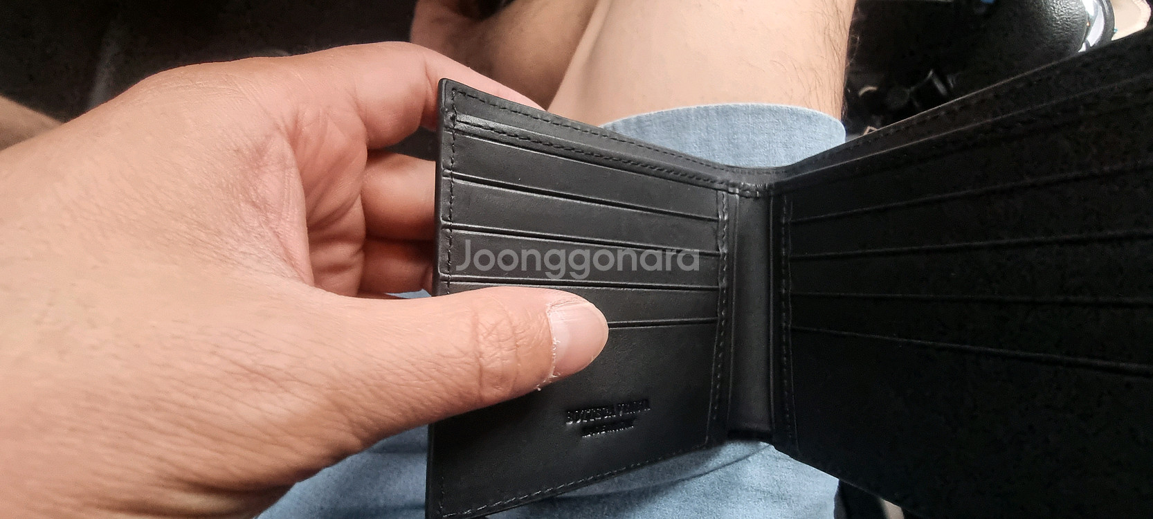 보테가 베네타 반지갑 블랙--3
