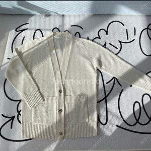 워터 리버 어드레스 고급 이테리캐시미어100 니트가디건