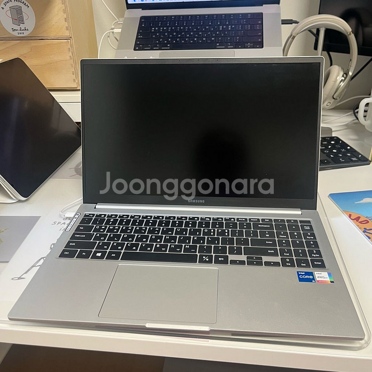 삼성 갤럭시북 노트북 i5 750xda 실버 거의새것--1