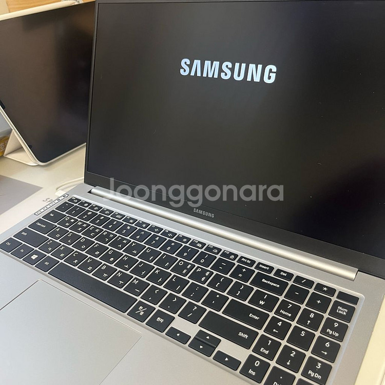 삼성 갤럭시북 노트북 i5 750xda 실버 거의새것--3