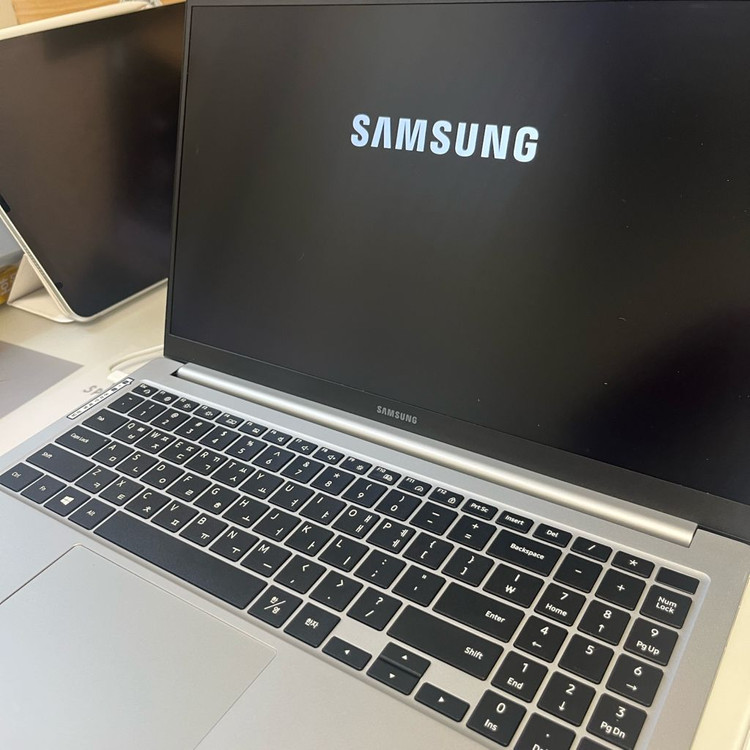 삼성 갤럭시북 노트북 i5 750xda 실버 거의새것 이미지
