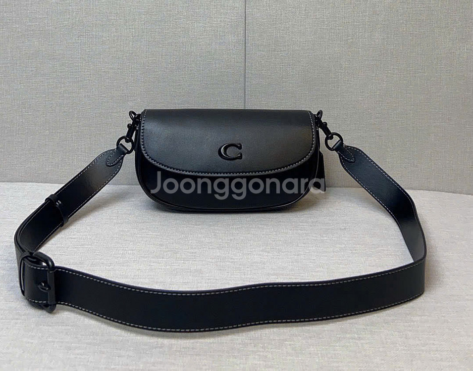 코치 엠미로고 플라크 새들백CR667[새상품]해외--1