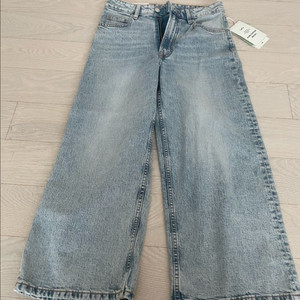 H&M 에이치엔엠 와이드핏 연청바지 새상품