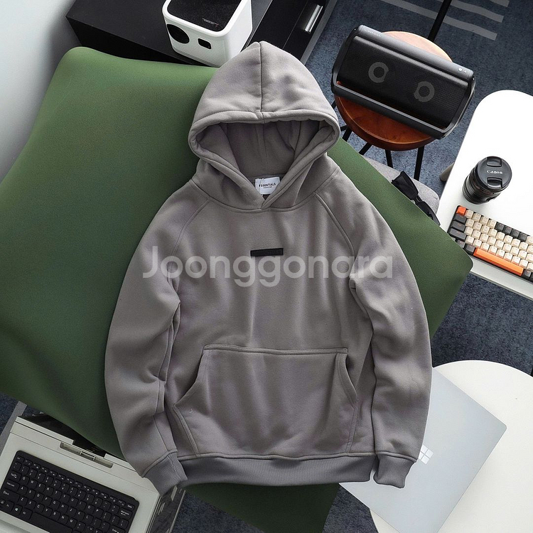 에센셀 후드 풀오버 5종[새상품]해외--8