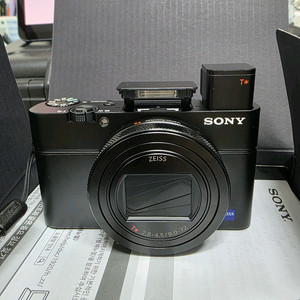 신품급 소니 RX100M7 (풀박스/정품배터리2개)