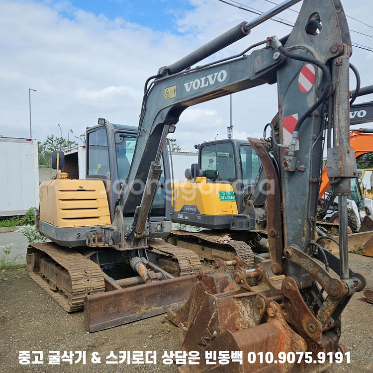 농장용 볼보 EC55C 버켓4종 집게 중고02굴삭기--1