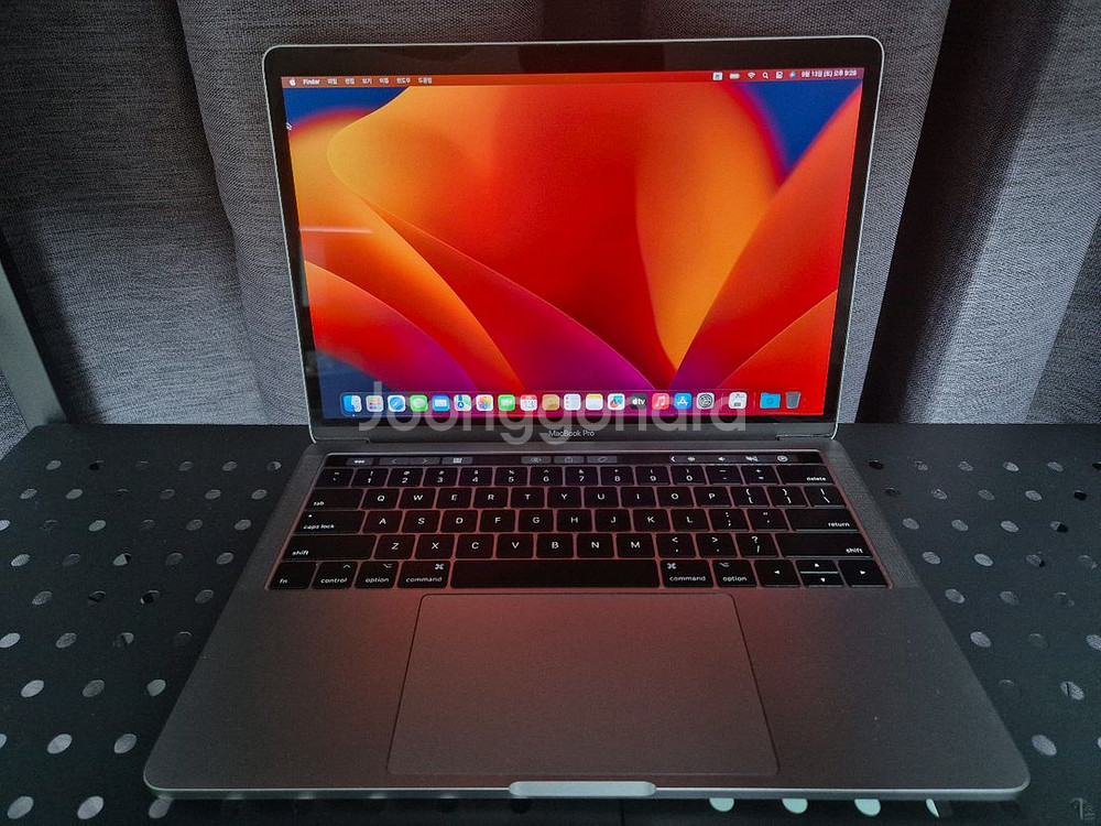 2017 맥북프로 13인치 터치바 I5 8GB 256--0