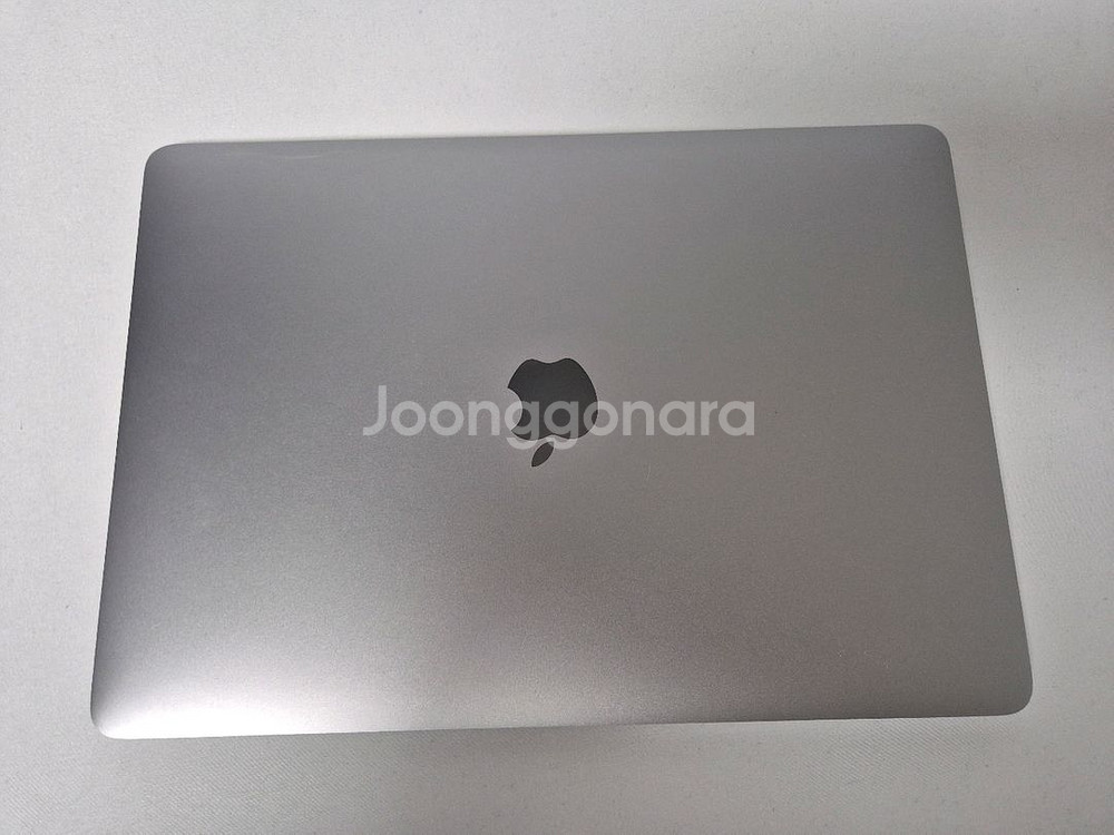 2017 맥북프로 13인치 터치바 I5 8GB 256--4