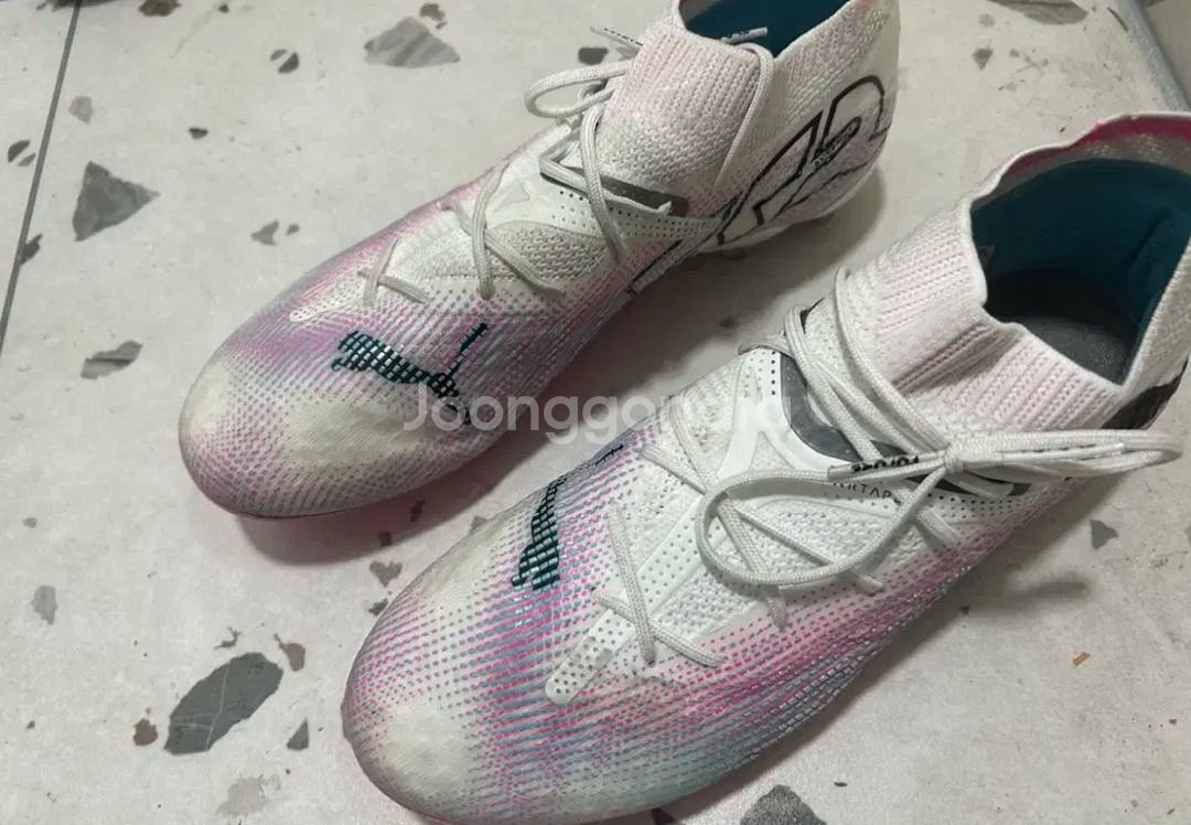 퓨마/푸마 퓨처 7 얼티메이트 FG/AG 275축구화--0