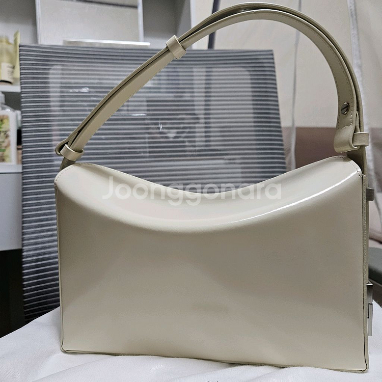 오소이 샌디박스 OSOI sandy box cream--0