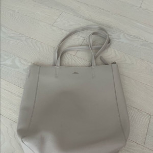 질바이질스튜어트 아이보리 숄더백