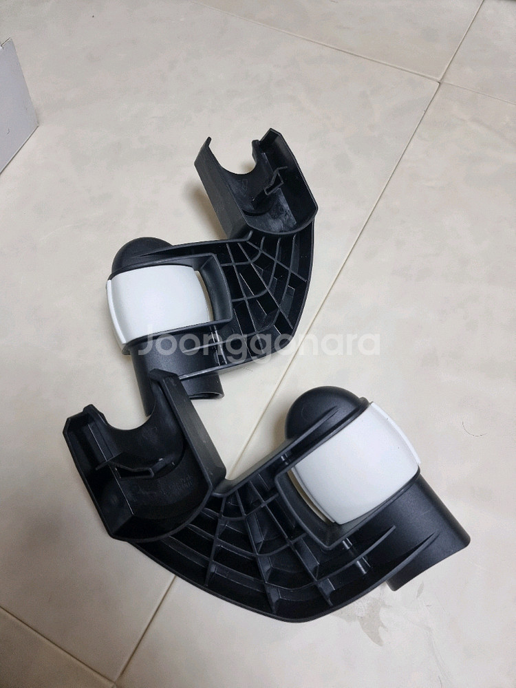 부가부 맥시코시 카시트 어댑터 판매합니다--0
