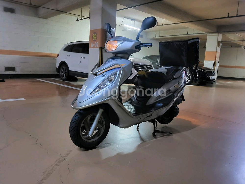 KR모터스 비버125cc 2014년식 스쿠터--1