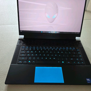 신품급 DELL 에일리언웨어 게이밍노트북 울트라9 RT