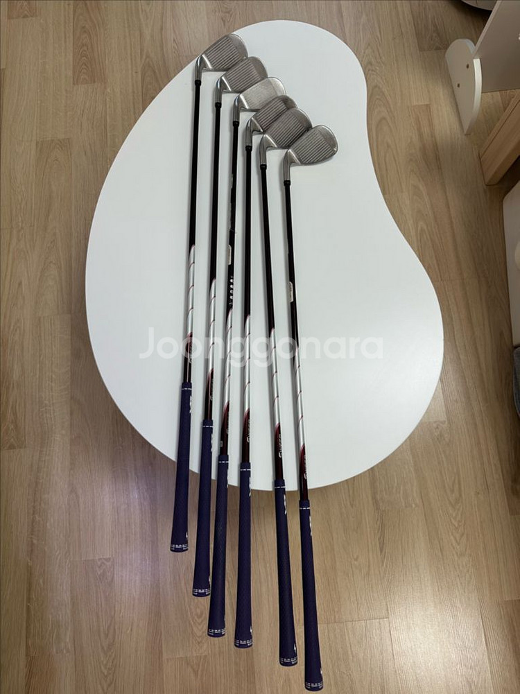 PRGR SWEEP M-13모델 여성아이언--0