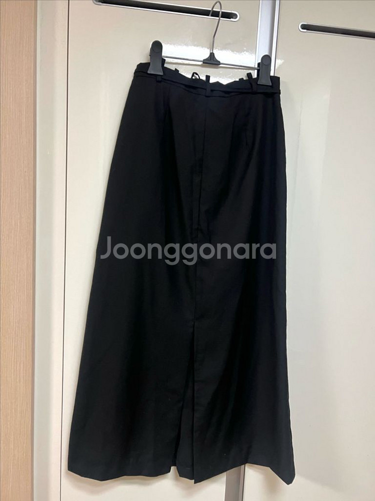 러브미우 LUVMIU 머스트 플레인 스커트 벨트 롱치마--5