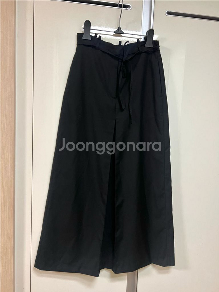 러브미우 LUVMIU 머스트 플레인 스커트 벨트 롱치마--4